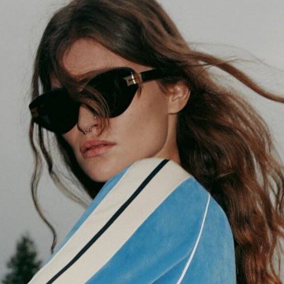 Palm Angels PERI10F MIRACLE 2507 Cat Eye Sunglasses - Red/Dark Grey - Picture 5 of 10